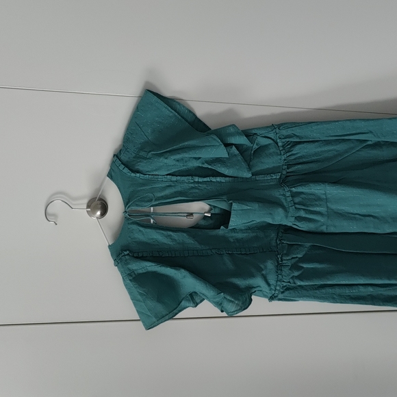 Green short dress - Picture 4 of 5